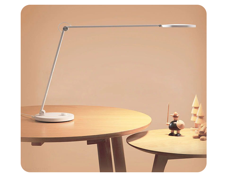 Фото 3 Mi Smart LED Desk Lamp Pro