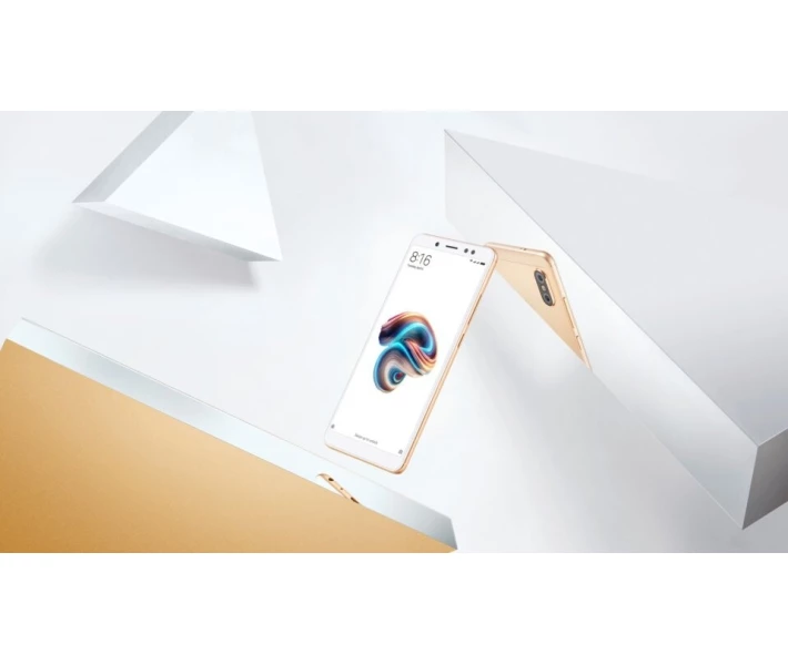 Фото - смартфон и мобильный телефон Xiaomi Redmi Note 5 3/32GB Gold