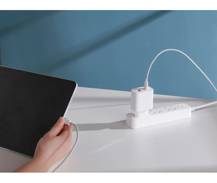 Фото - зарядное устройство для телефона и планшета Mi 33W Wall Charger (Type-A+Type-C)EU