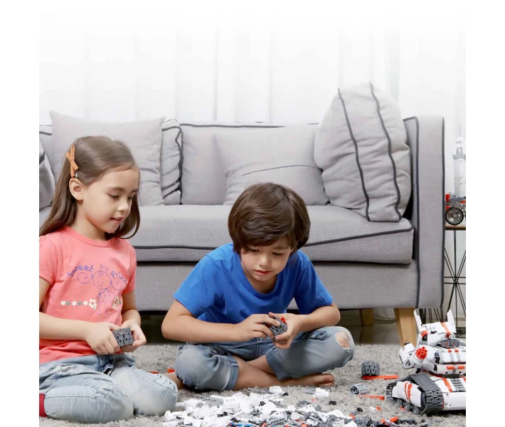 Фото - детский конструктор Mi Bunny Robot Builder