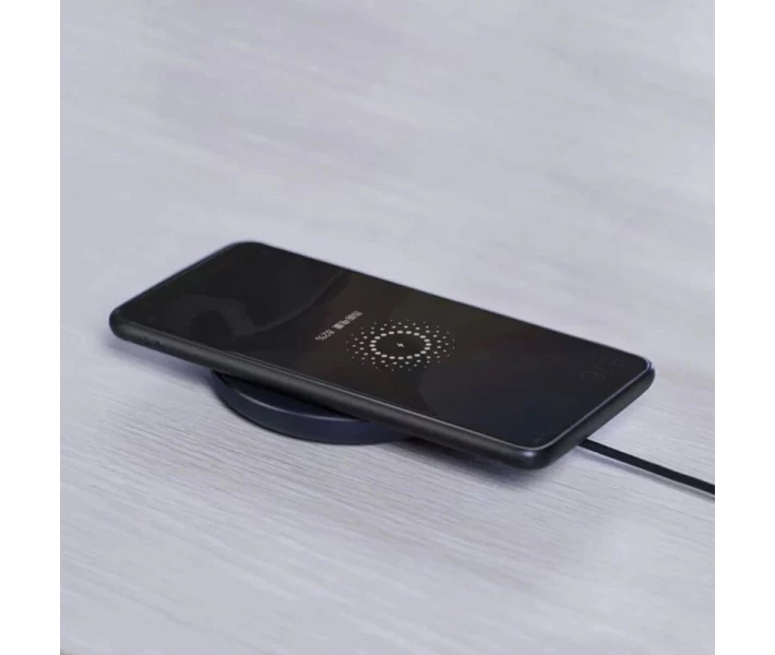 Фото - зарядное устройство для телефона и планшета Зарядное устройство Mi Wireless Charging Pad Black