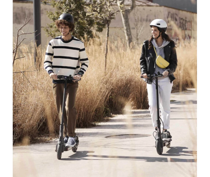 Фото - електросамокат Електросамокат Xiaomi Mi Electric Scooter Essential Black