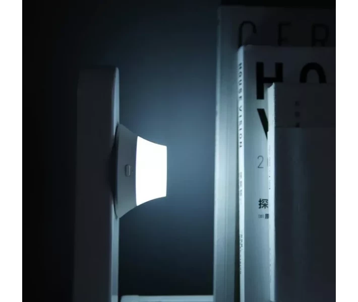 Фото - нічник Нічник + бездротовий ЗП Yeelight Wireless charge nightl