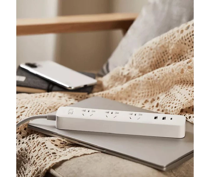 Фото - мережевий фільтр Mi Power Strip 20W Fast Charge (3 sockets +2 USB+1 TypeC)