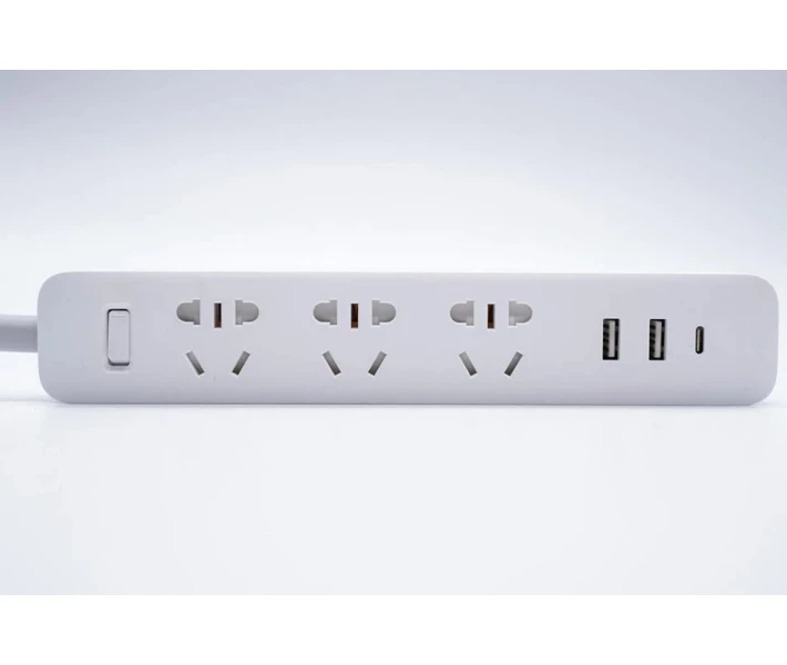 Фото - мережевий фільтр Mi Power Strip 20W Fast Charge (3 sockets +2 USB+1 TypeC)