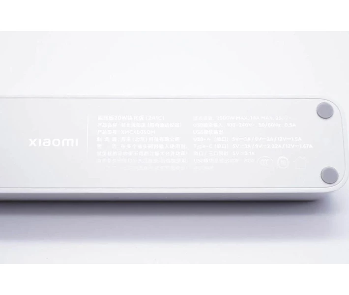Фото - мережевий фільтр Mi Power Strip 20W Fast Charge (3 sockets +2 USB+1 TypeC)